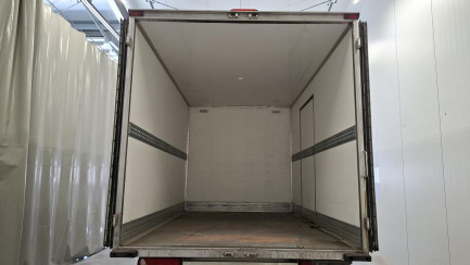 Zdjęcie przedmiotu: MERCEDES-BENZ/IGLOPOL SPRINTER E6 3.5t