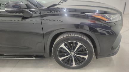 Zdjęcie przedmiotu: Toyota Highlander 2.5 Hybrid Executive