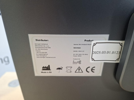 Zdjęcie przedmiotu: SkinLight Esthetical Skin Vision ZMLH-A3 skin analyzer