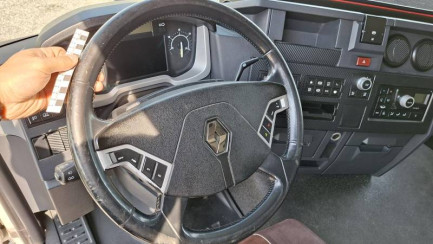 Zdjęcie przedmiotu: Renault T 460 E6 18.0t Oświadczenie o utracie DR