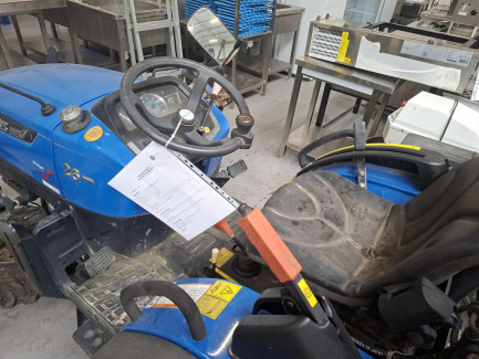 Zdjęcie przedmiotu: Agricultural tractor SOLIS 26 4WD 9x9 Declaration of loss of DR
