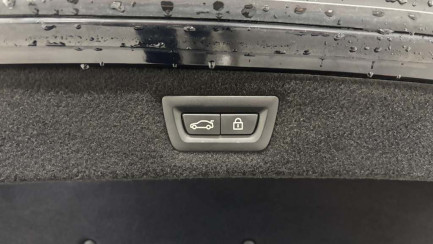 Zdjęcie przedmiotu: BMW M 850i Coupe 4.4 E6d xDrive Steptronic