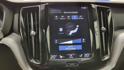 Zdjęcie przedmiotu: Volvo XC60 B4 D AWD Momentum Pro aut