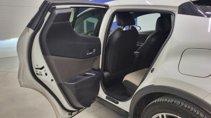 Zdjęcie przedmiotu: Toyota C-HR 2.0 Executive CVT
