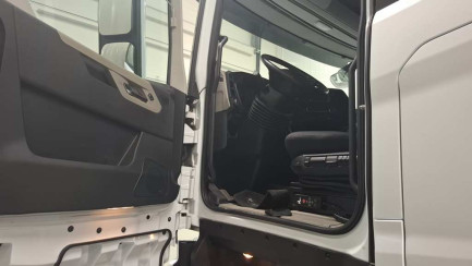 Zdjęcie przedmiotu: Ford F-MAX 500 12.7 TDCi E6d 18.0t