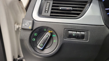 Zdjęcie przedmiotu: Skoda Rapid 1.0 TSI Ambition Lack of documentation for the gas installation