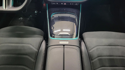 Zdjęcie przedmiotu: Mercedes-Benz E 220 d mHEV 4-Matic AMG 9G-Tronic