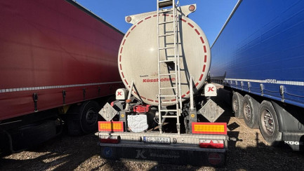 Zdjęcie przedmiotu: KASSBOHRER STB 35.0t TANKAUFLIEGER Tanker