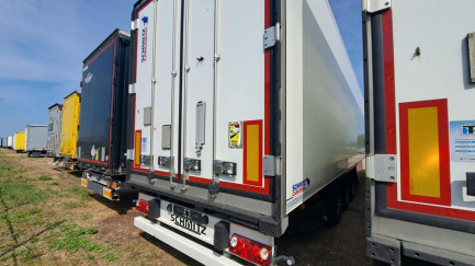 Zdjęcie przedmiotu: SCHMITZ SKO 24 Refrigerator
