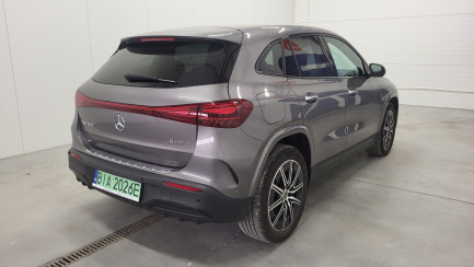 Zdjęcie przedmiotu: Mercedes-benz EQA 300 66.5kWh 4-Matic AMG Line