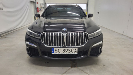 Zdjęcie przedmiotu: BMW 730d xDrive mHEV sport-aut Oświadczenie o utracie DR