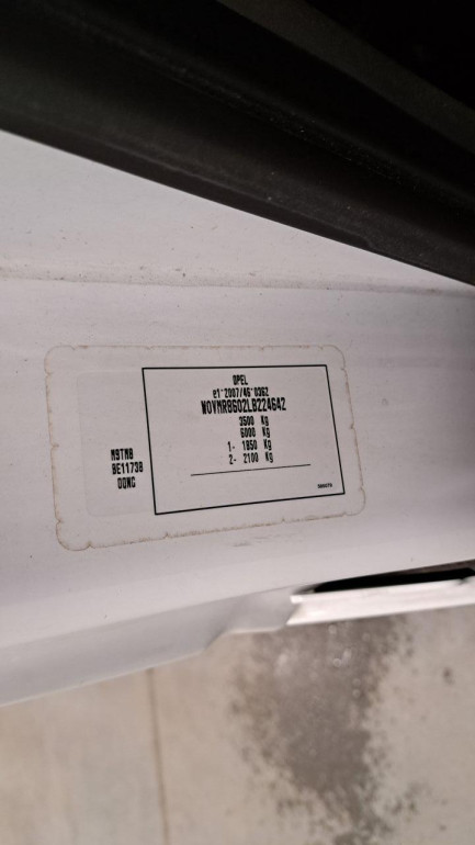 Zdjęcie przedmiotu: Opel Movano 2.3 CDTI E6d 3.5t L2H2