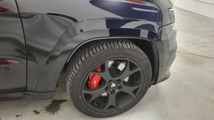 Zdjęcie przedmiotu: Jeep Grand Cherokee 6.4 V8 SRT8