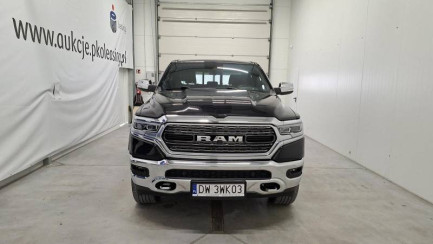 Zdjęcie przedmiotu: RAM 1500 5.7 V8 E6 3.5t Crew Limited Chrome AWD