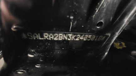 Zdjęcie przedmiotu: LAND ROVER Discovery V 2.0 SD4 HSE Oświadczenie o utracie DR