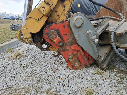 Zdjęcie przedmiotu: CAT M318D Wheeled Excavator