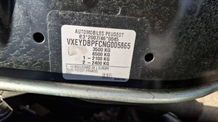 Zdjęcie przedmiotu: Opel Movano 2.2 Diesel E6d 3.5t L3H2 Movano