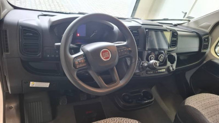 Zdjęcie przedmiotu: LAIKA KOSMO E6d-F 3.5t F510 Alkowa