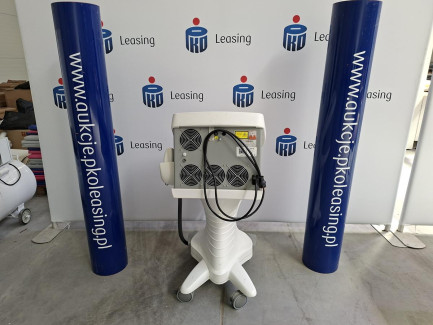 Zdjęcie przedmiotu: Cocoon Medical ELYSION diode laser designed for permanent hair removal and reduction of skin and vascular lesions.