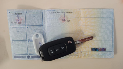 Zdjęcie przedmiotu: RENAULT/CARPOL MASTER 2.0 dCi E6e 3.5t L3H2 Extra Brygadowy