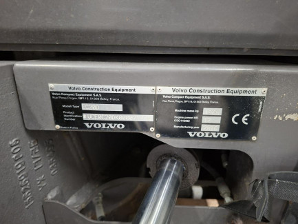 Zdjęcie przedmiotu: Mini koparka gąsiennicowa VOLVO EC20D
