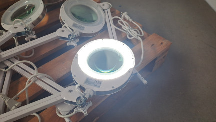 Zdjęcie przedmiotu: Настільна лампа Lupa Elegante 6025 60 LED SMD 5D, 10 шт.
