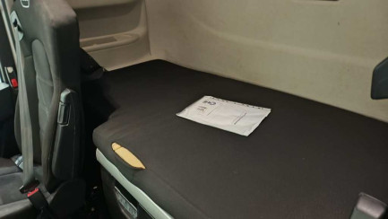 Zdjęcie przedmiotu: Iveco STRALIS S-Way E6d 18.0t