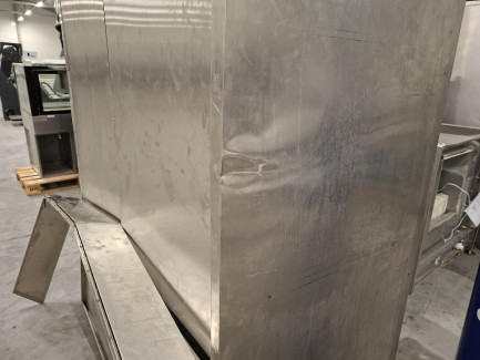 Zdjęcie przedmiotu: WINTERHALTER UF-XL hood type commercial dishwasher