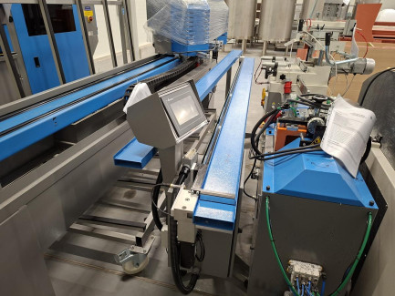 Zdjęcie przedmiotu: A set of equipment for the production of PVC windows