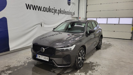 Volvo XC60 B4 D AWD Plus Dark aut