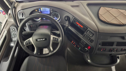 Zdjęcie przedmiotu: DAF XF 480 FT Space Cab E6 21.0t
