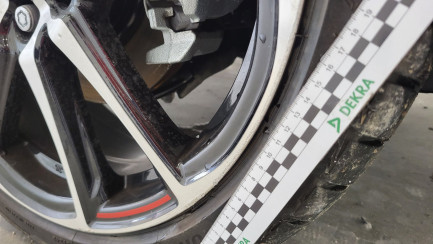 Zdjęcie przedmiotu: Toyota Yaris Hybrid 1.5 GR Sport