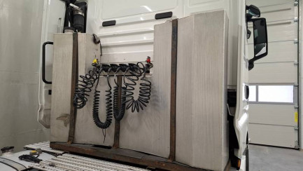 Zdjęcie przedmiotu: MAN TGX E6 26.0t BL-SA(GX)