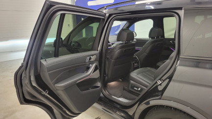 Zdjęcie przedmiotu: BMW X7 xDrive40d mHEV sport-aut