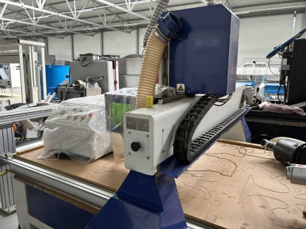 Zdjęcie przedmiotu: CORMAK C1325 milling plotter