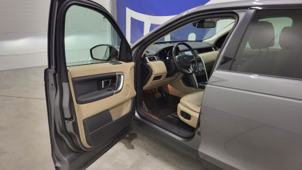 Zdjęcie przedmiotu: LAND ROVER Discovery Sport 2.0 TD4 HSE aut