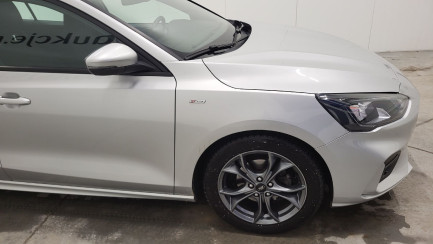 Zdjęcie przedmiotu: Ford Focus 1.5 EcoBlue ST-Line Business
