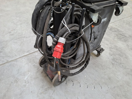 Zdjęcie przedmiotu: Модульна зварювальна система KEMPPI FASTMIG X450 + подавач дроту WFX300 + охолоджувальний блок