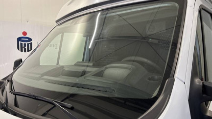 Zdjęcie przedmiotu: RENAULT/MOTOWEKTOR MASTER FWD 2.3 dCi E6 3.5t L3H1 Extra S&S+E