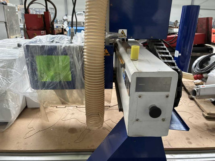 Zdjęcie przedmiotu: CORMAK C1325 milling plotter