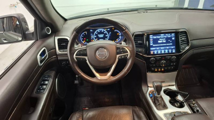 Zdjęcie przedmiotu: Jeep Grand Cherokee 3.0 CRD Overland Summit