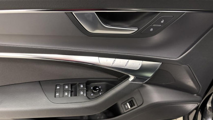 Zdjęcie przedmiotu: Audi A6 40 TDi E6d S tronic Заява про втрату реєстраційного свідоцтва Свідоцтво про реєстрацію вилучено в електронному вигляді