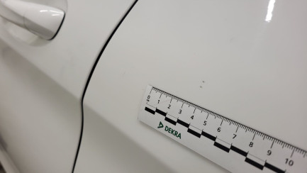 Zdjęcie przedmiotu: Mercedes-benz C 200 4MATIC 9G-TRONIC