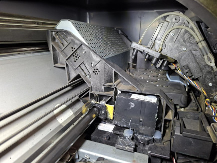 Zdjęcie przedmiotu: Maszyna poligraficzna HP LATEX 360