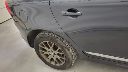 Zdjęcie przedmiotu: Volvo XC60 D4 AWD Summum aut