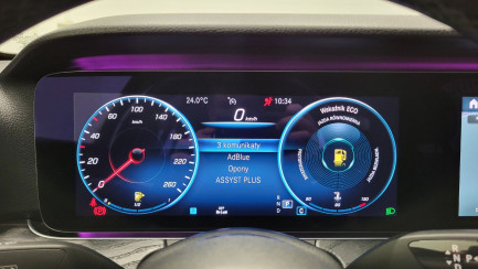 Zdjęcie przedmiotu: Mercedes-benz E 220 d