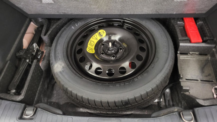 Zdjęcie przedmiotu: Ford Kuga 2.5 FHEV FWD ST-Line X Błędny wpis mocy silnika w DR