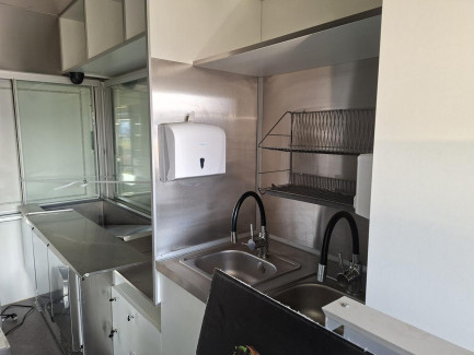 Zdjęcie przedmiotu: Przyczepa gastronomiczna NIEWIAD&Oacute;W B3500 Oświadczenie o utracie DR