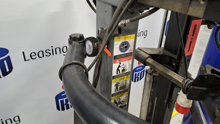 Zdjęcie przedmiotu: Montażownica automatyczna do k&oacute;ł samochod&oacute;w osobowych i dostawczych ROCKS OK-08.3111 + Ramię pomocnicze do obsługi opon niskoprofilowych oraz run flat