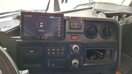 Zdjęcie przedmiotu: Renault T E6d 19.0t High Sleeper Cab
